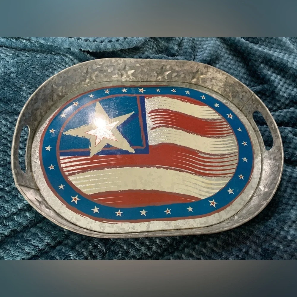 GALVANIZED TRAY. METAL SERVING TRAY. FLAG  Coffee Table. Tin.  Stars & stripes.